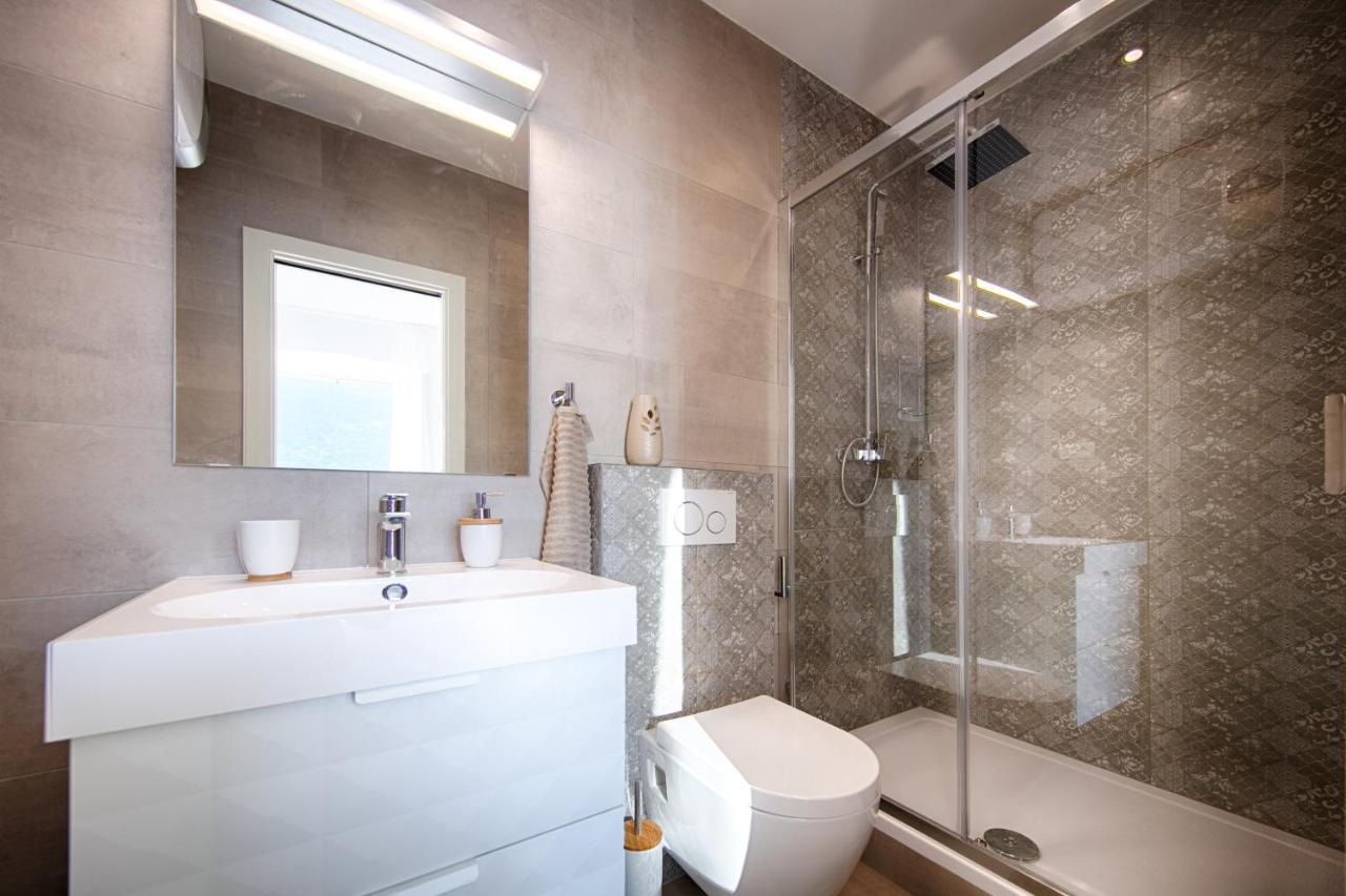 Seafront Rooms Koluna Komiža Kültér fotó