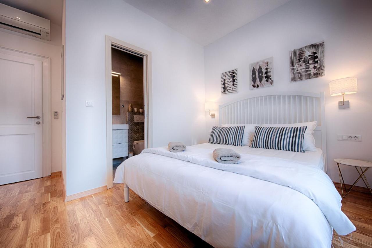 Seafront Rooms Koluna Komiža Kültér fotó
