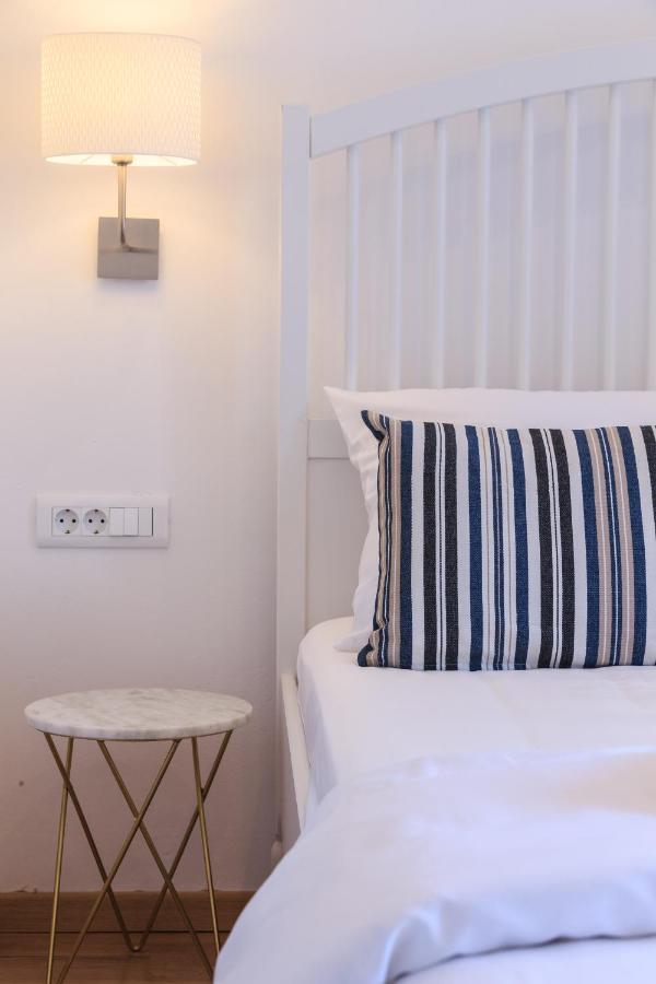 Seafront Rooms Koluna Komiža Kültér fotó
