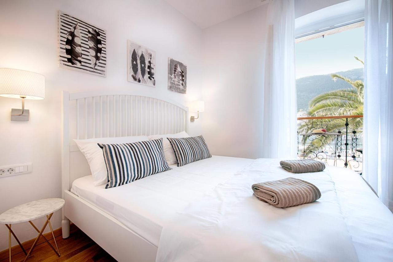 Seafront Rooms Koluna Komiža Kültér fotó